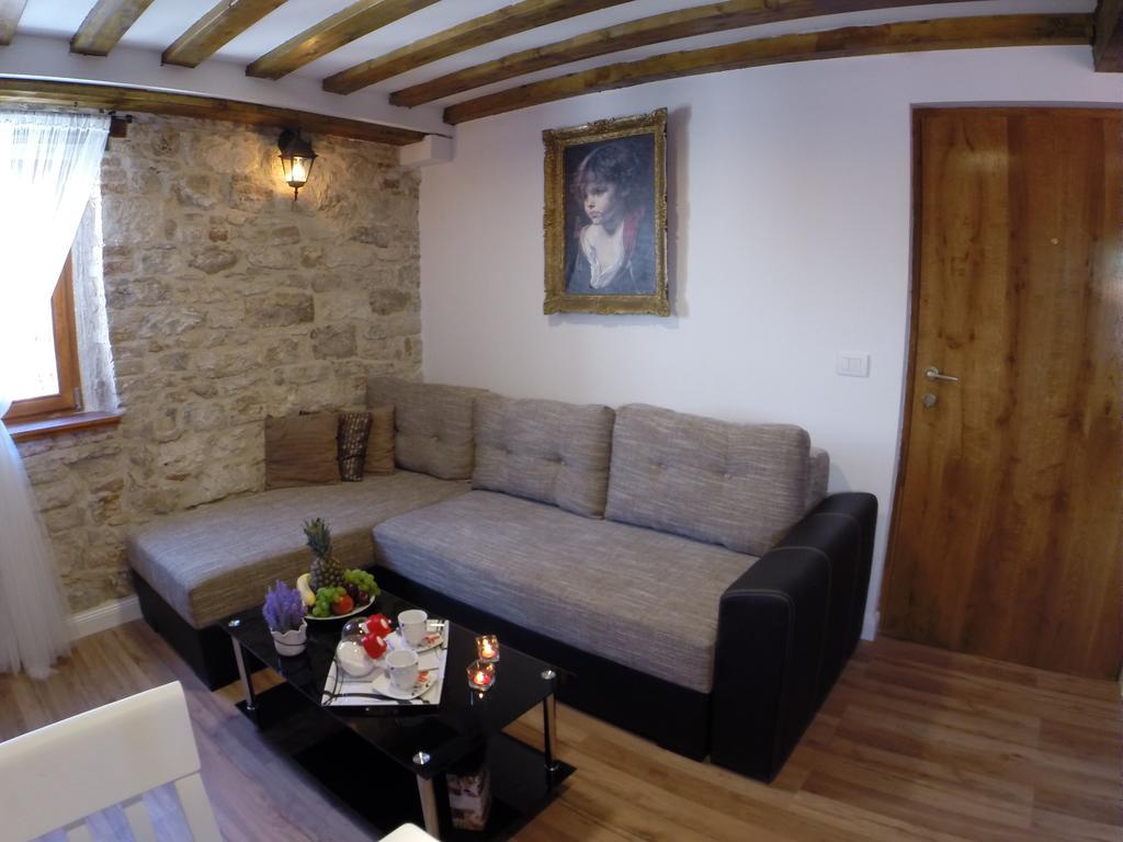 Porta Aurea Apartment Split Room photo